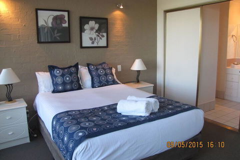 Apollo Apartments - Inverell Accommodation 4