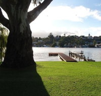 Eleven From The Left - Inverell Accommodation