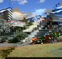 Melville House - Inverell Accommodation