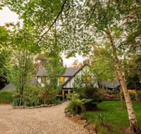 Holly Lodge - Inverell Accommodation