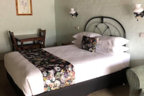 Olde Horsham Motor Inn - Inverell Accommodation 0