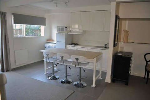Belton Apartments - Inverell Accommodation 1