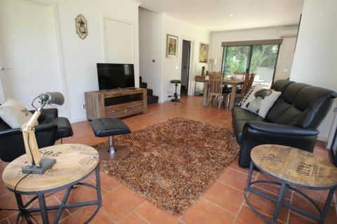 Avignon In Bright - Inverell Accommodation 6