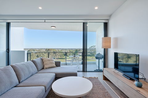 Allure Mooloolaba - Inverell Accommodation 4