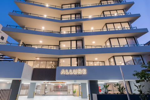 Allure Mooloolaba - Inverell Accommodation 1