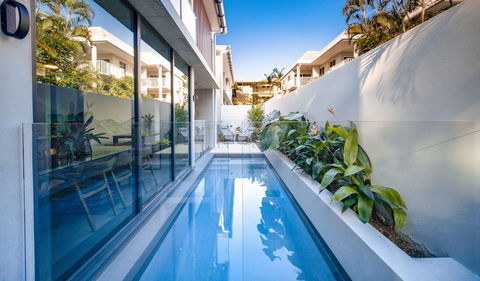 Aria Port Douglas Villas - Inverell Accommodation 3