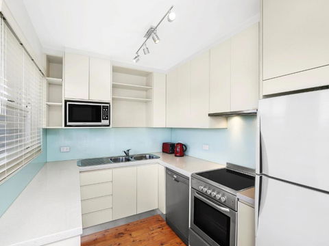 Avoca Beach Haven 5 / 161 Avoca Drive Avoca Beach - Inverell Accommodation 6