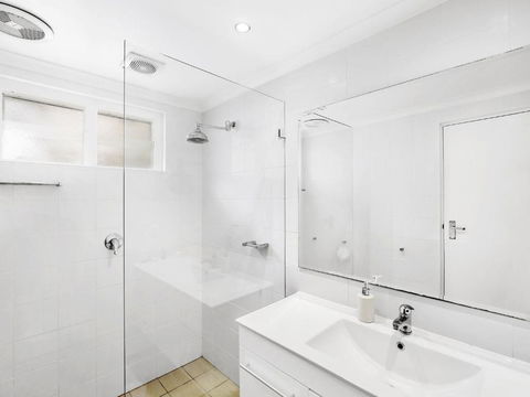 Avoca Beach Haven 5 / 161 Avoca Drive Avoca Beach - Inverell Accommodation 3