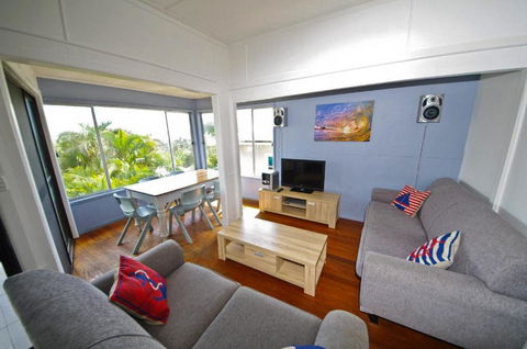 Apollo 1 9 Hodgson Street - Inverell Accommodation 1