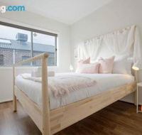 109Cozy Cranbourne Family House5Bed2Bath2Parking - Inverell Accommodation