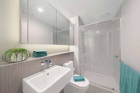 A Bright & Modern CBD Apt Next To Southern Cross - Inverell Accommodation 4
