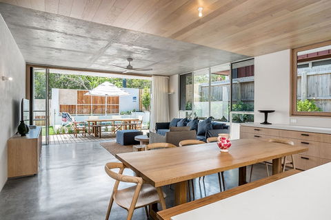 Your Luxury Escape - Driftwood Three - Inverell Accommodation 5