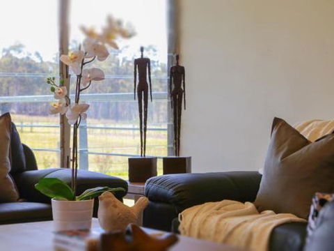 Ironbark Hill Retreat - Inverell Accommodation 6