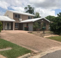 Townsville Wistaria Spacious Home - Inverell Accommodation