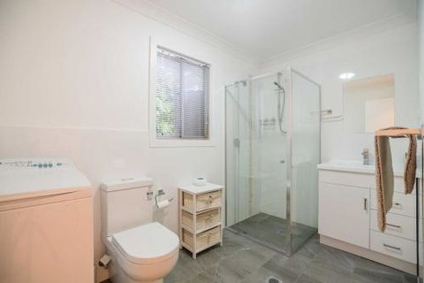 Seabreeze Retreat - Inverell Accommodation 6