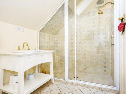 LAVENDER COTTAGE Alpine Southern Highlands 4pm Check Out Sundays - Inverell Accommodation 1