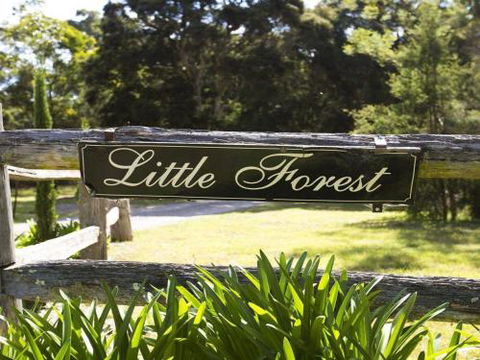 THE ANGAS CARRIAGE Alpine Southern Highlands 4pm Check Out On Sundays - Inverell Accommodation 5