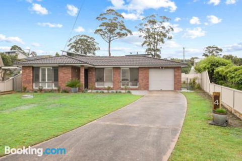 Lake Dreaming 4 Lulworth - Inverell Accommodation 1