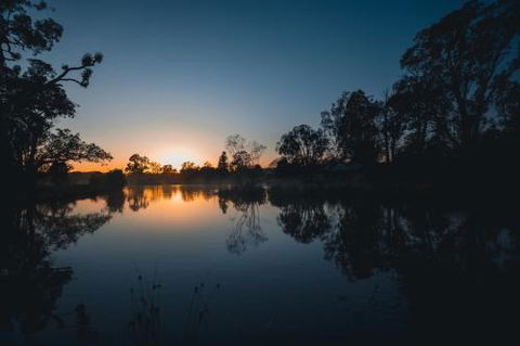 Acheron Valley Lakefront Cottages - Inverell Accommodation 4