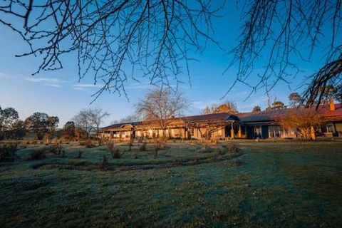 Acheron Valley Lakefront Cottages - Inverell Accommodation 2