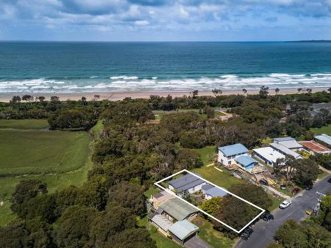 Rosella Cottage Waratah Bay - Inverell Accommodation 4