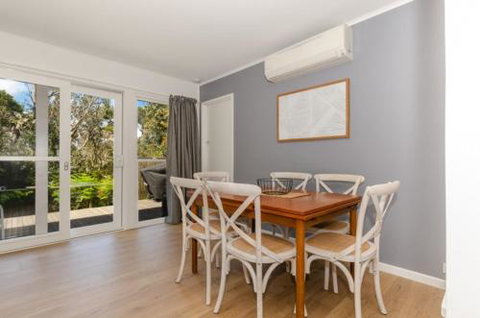 Rosella Cottage Waratah Bay - Inverell Accommodation 5