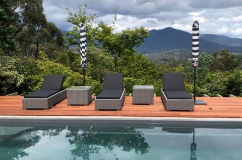 Healesville Garden Country Retreat - Inverell Accommodation 0