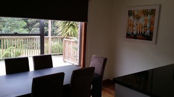 Strahan Holidays - Inverell Accommodation 2