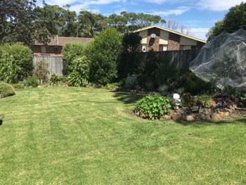 Ocean House At Mollymook - Inverell Accommodation 2