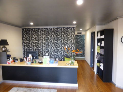 Tanoshii Spa & The Edge Spa Stay - Inverell Accommodation 1