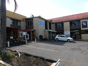 Tanoshii Spa & The Edge Spa Stay - Inverell Accommodation 0