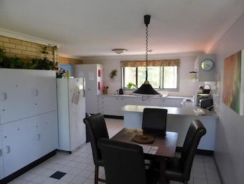 Tanoshii Spa & The Edge Spa Stay - Inverell Accommodation 5