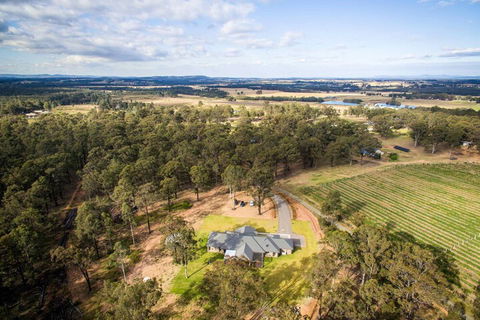 Mirambeena - Inverell Accommodation 0