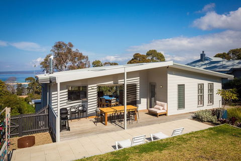 ADS On Collins - Inverell Accommodation 1
