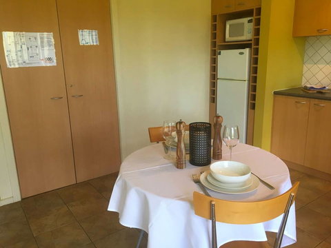 Indulge At The Beautiful Otway Winery - Inverell Accommodation 3