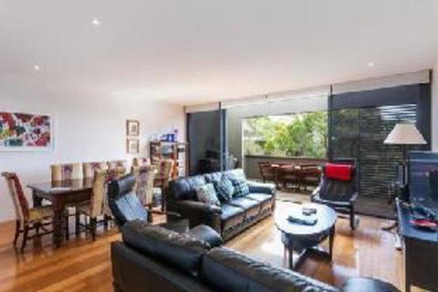 Anglesea Surf Beach Apartments - Inverell Accommodation 3