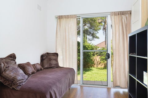 Pelicanstay Holiday Home Bondi Beach - Inverell Accommodation 5