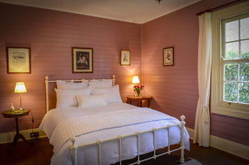 Arcadia Bed & Breakfast & Cottages - Inverell Accommodation 5