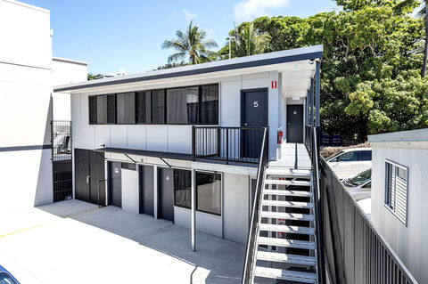Airlie Sun & Sand Accommodation 6 - Inverell Accommodation 1