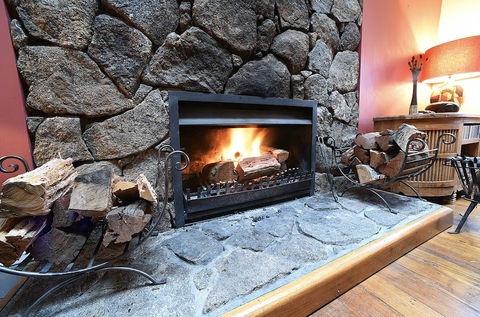 Thredbo 1380 - Inverell Accommodation 1