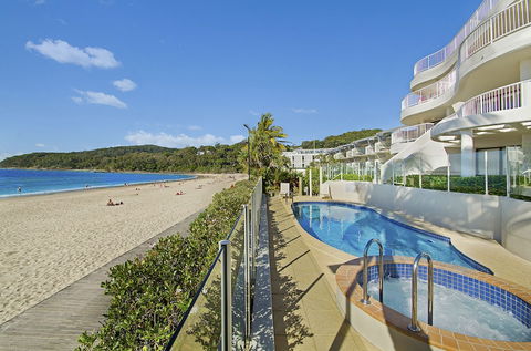 La Mer Noosa - Inverell Accommodation 0