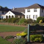 The Dormie House - On The Golf Course - Inverell Accommodation 0