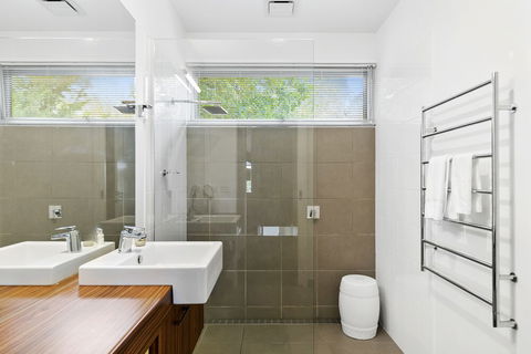 Bilsons Landing East - Inverell Accommodation 4