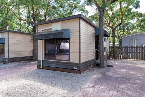 Adelaide Caravan Park - Inverell Accommodation 2