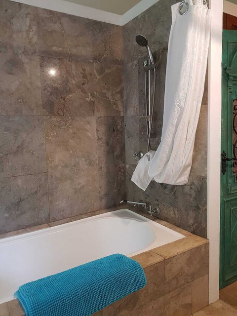 1 Bedroom Home Surrounded By Nature - Inverell Accommodation 5