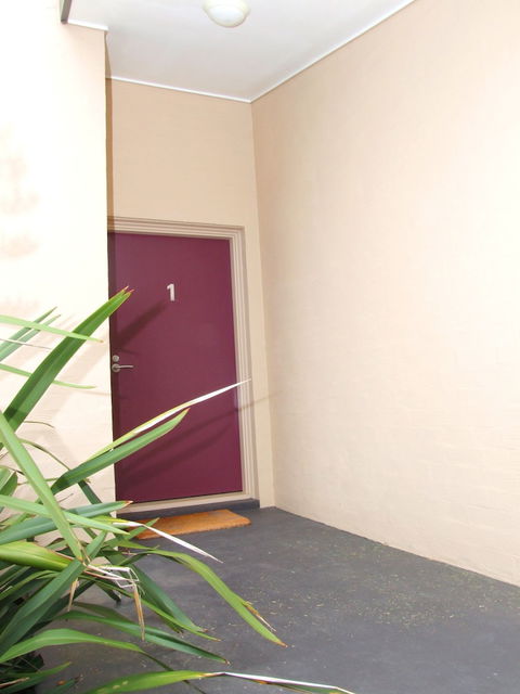 Parker By The Sea - Inverell Accommodation 0