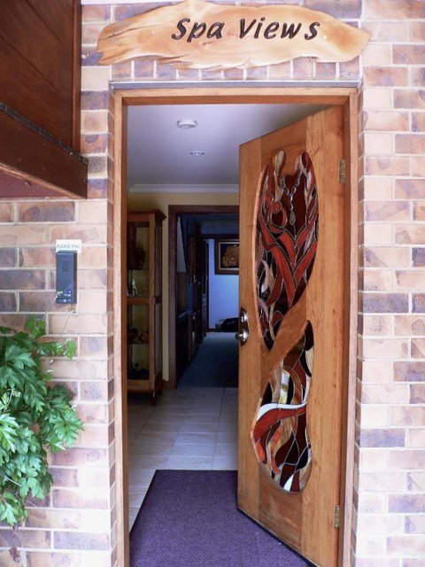 Artisan Spa Views - Inverell Accommodation 2