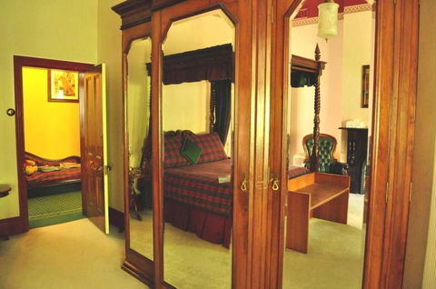 Ormiston House - Inverell Accommodation 6
