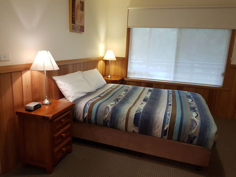 Driftwood Strahan Villas - Inverell Accommodation 5