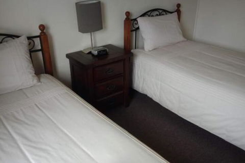 GreenGate Cottages - Inverell Accommodation 7